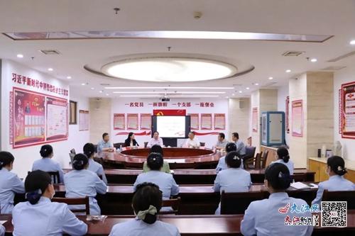 彰显“她力量”，九江市中医医院荣获“市五一巾帼标兵岗”等多项荣誉称号