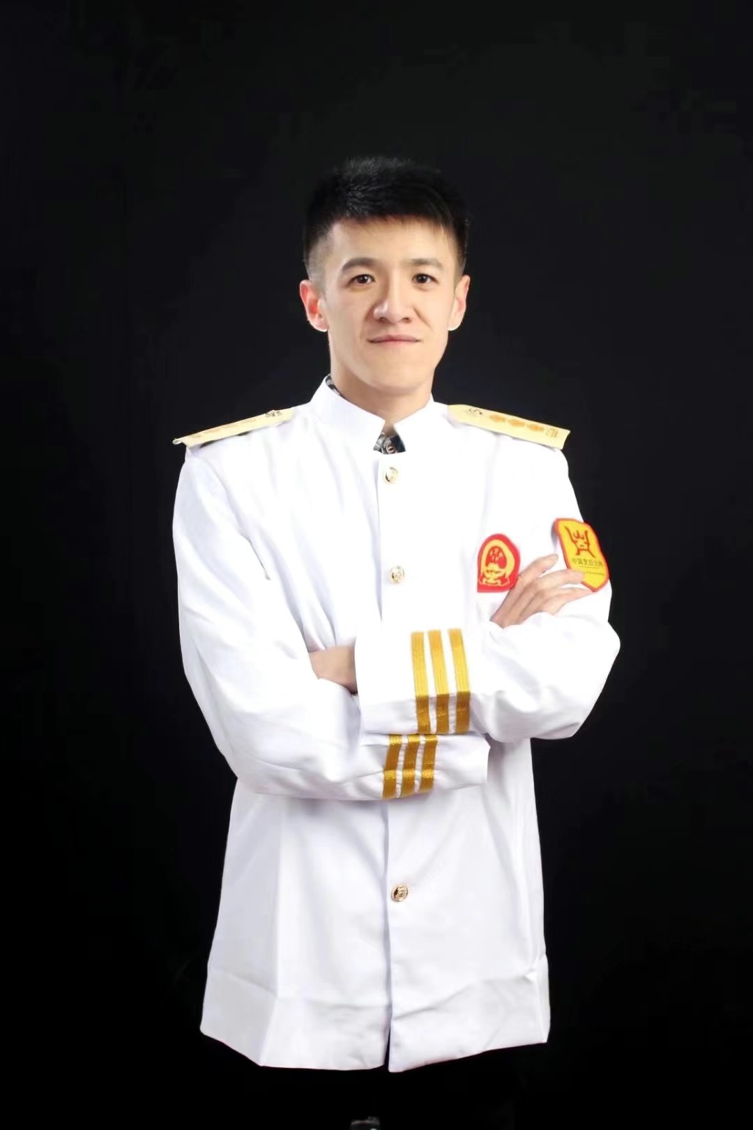 辽宁鞍山一“厨师”获得“新锐青年名厨”荣誉称号