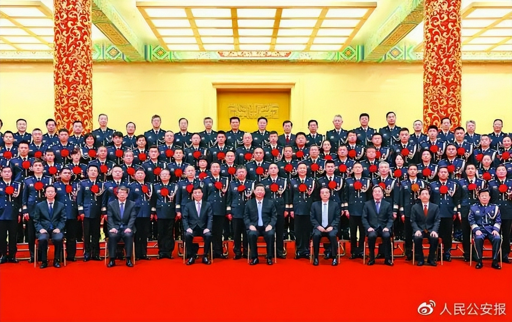 喜报“国字号”荣誉！高新分局民警黄永先荣获“全国优秀人民警察“称号