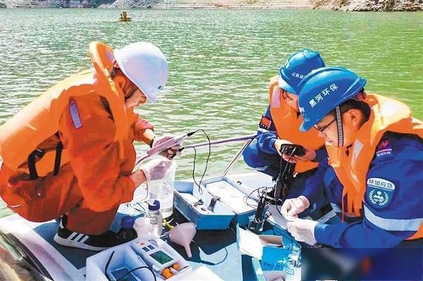 西安市黑河环保总站获全国“人民满意的公务员集体”称号