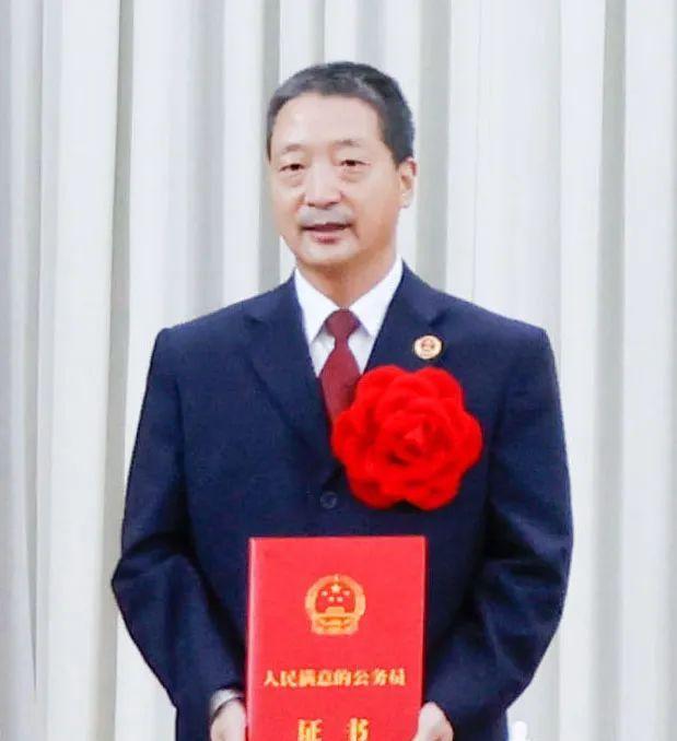 聊城检察机关2名干警获山东省“人民满意的公务员”称号