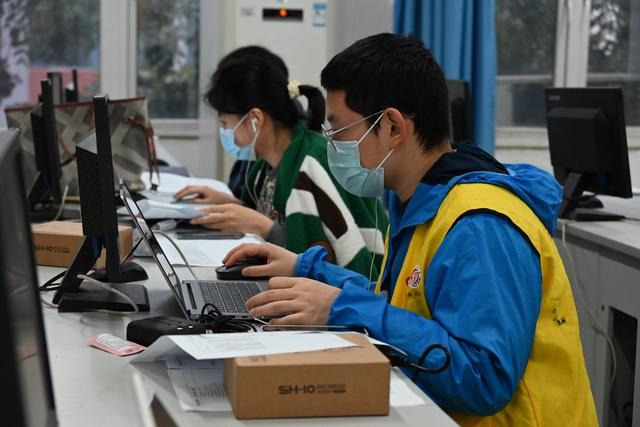 41所高校2200余名学子参赛 2022年（第七届）四川省大学生机器人大赛举行