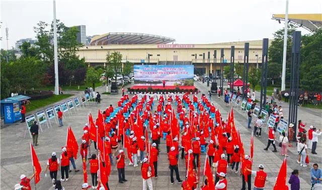 梁平5人获评“重庆市五星级志愿者”称号