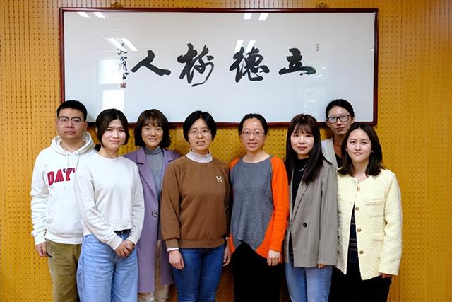 南京大学集体和个人荣获“全国巾帼文明岗”“全国巾帼建功标兵”称号