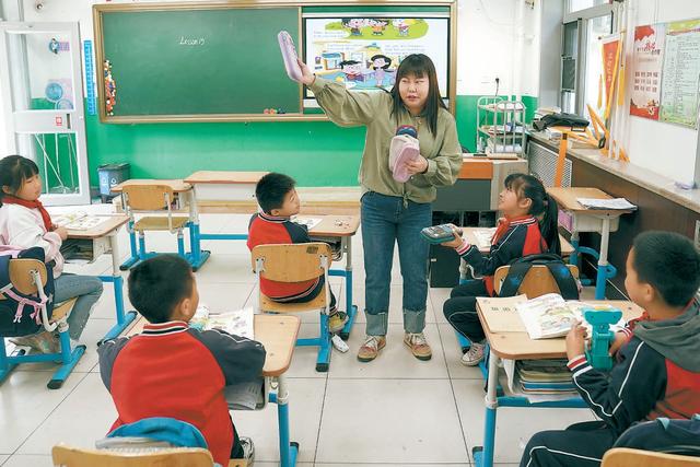 扎根老区育新苗！北京青年女教师获“全国优秀共青团员”称号