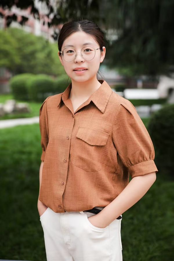 ​教师获陕西省中小学思政课教师“大练兵” 思政课程“教学标兵”称号