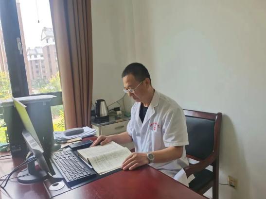 “双争”进行时丨我区郭建军获评沧州市“美丽医护”荣誉称号