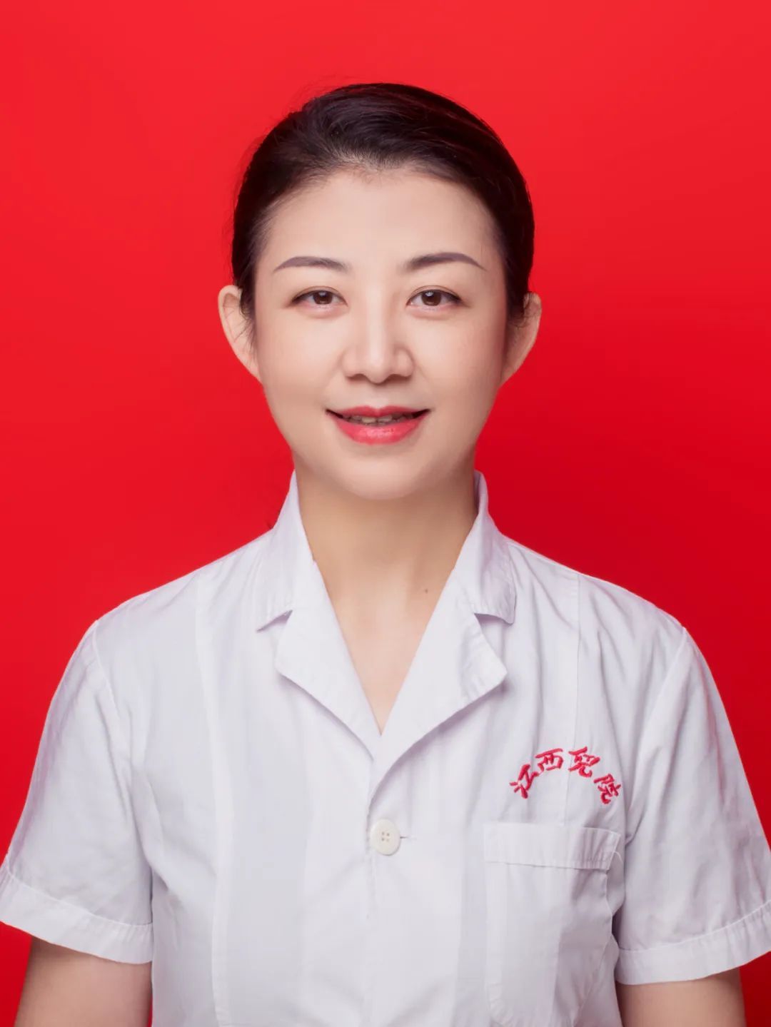 江西省儿童医院吴媚荣获抚州市“优秀医师”称号