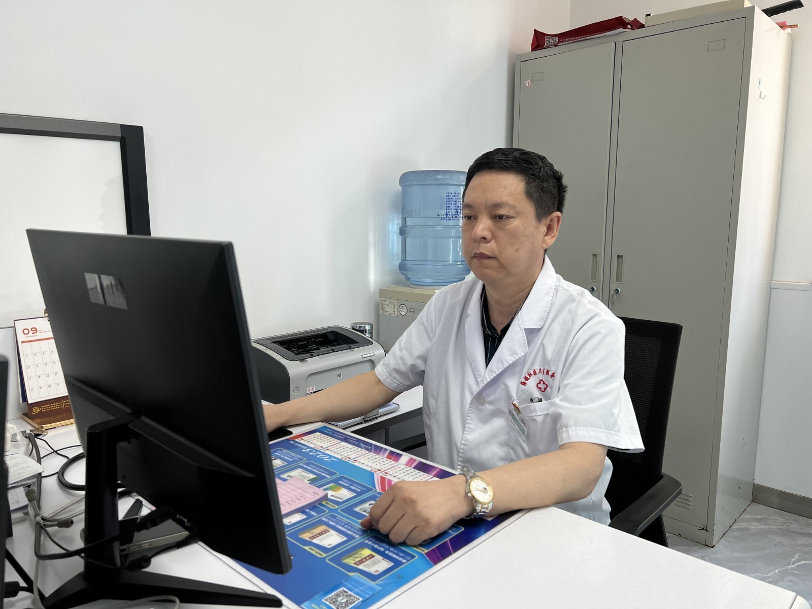 喜报！高新区杨吉智荣获烟台“基层名医”荣誉称号