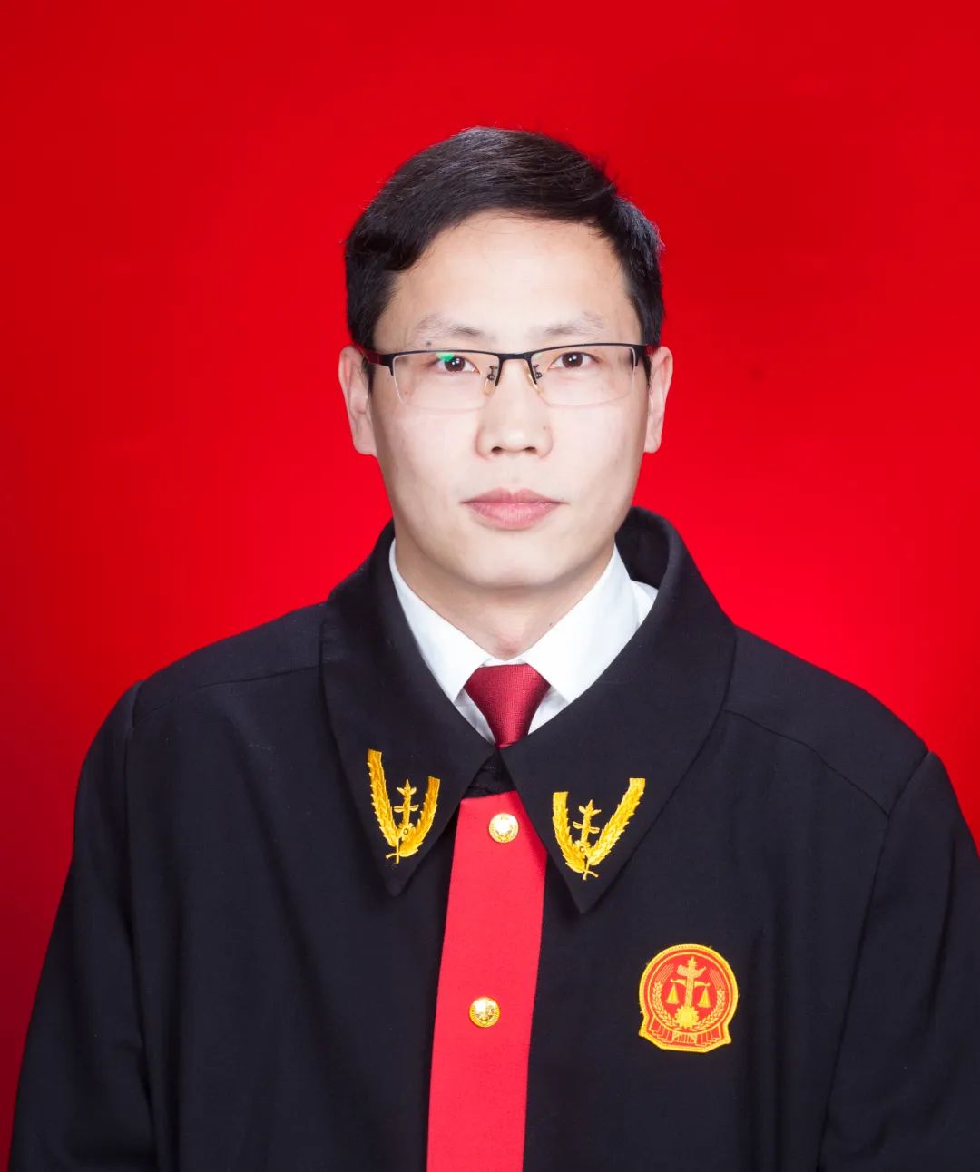 丰县法院赵贵欣同志荣获全省法院“办案标兵”称号