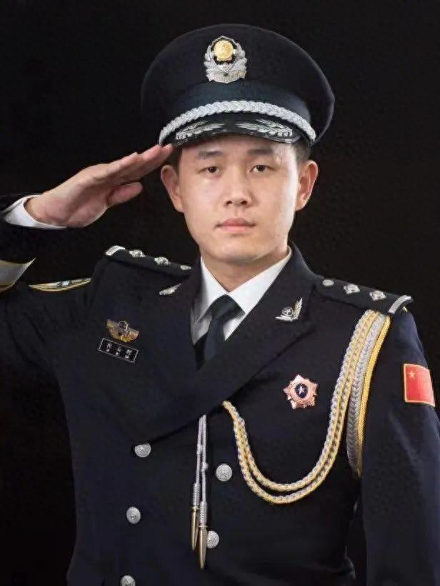 杨浦的他，获全国荣誉！