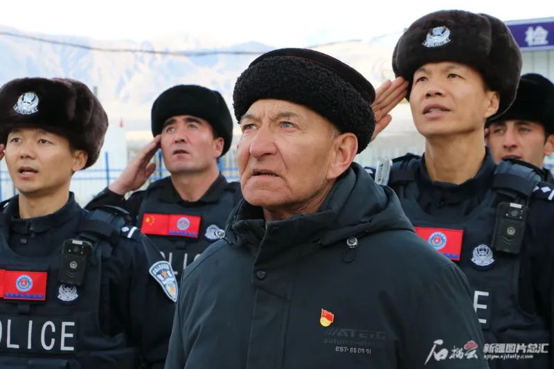 巴依卡·凯力迪别克获“人民卫士”国家荣誉称号