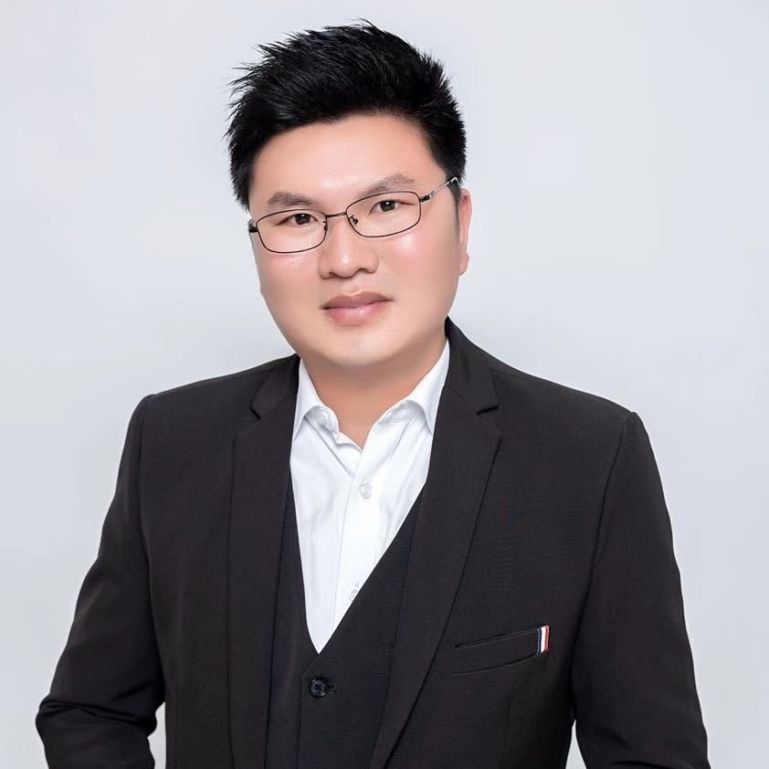 优秀高级数学教育指导师彭陈京